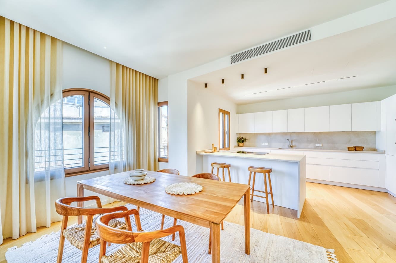 2 slaapkamer Penthouse te koop in Palma de Mallorca met garage - € 2.950.000 (Ref: 10046053)