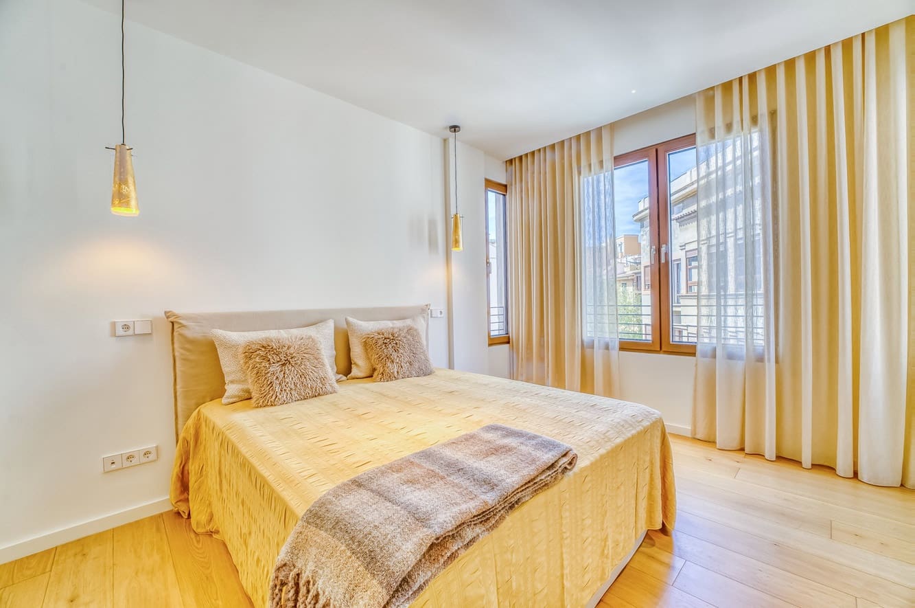 2 slaapkamer Penthouse te koop in Palma de Mallorca met garage - € 2.950.000 (Ref: 10046053)
