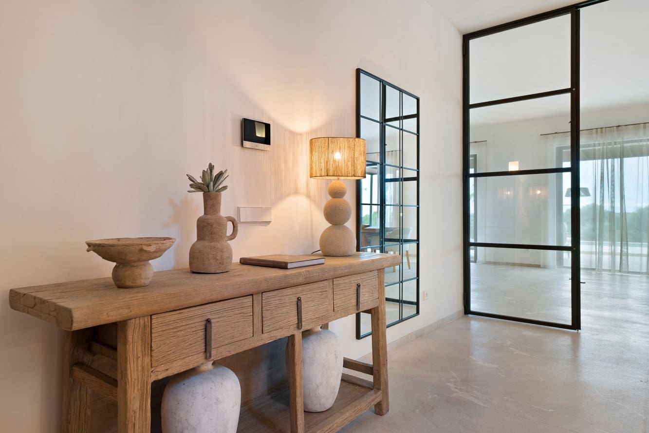 4 slaapkamer Finca/Landhuis te koop in Ses Salines met zwembad garage - € 3.900.000 (Ref: 10046055)