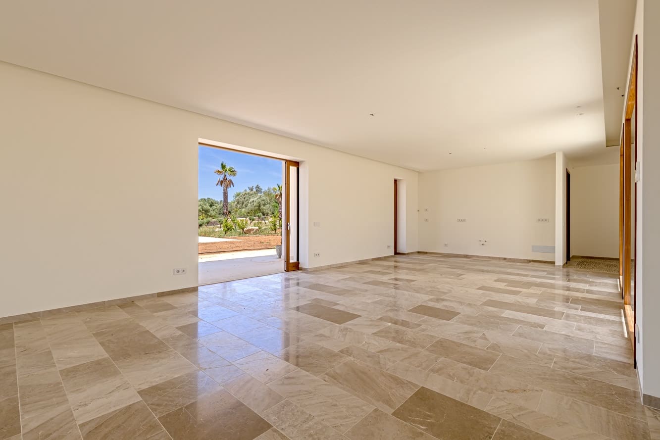 4 soveværelse Finca/Landehus til salg i Son Macia med swimmingpool - € 2.290.000 (Ref: 10046057)
