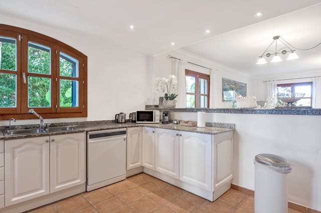 3 slaapkamer Villa te koop in Cala Pi, Llucmajor met zwembad garage - € 1.390.000 (Ref: 10046058)