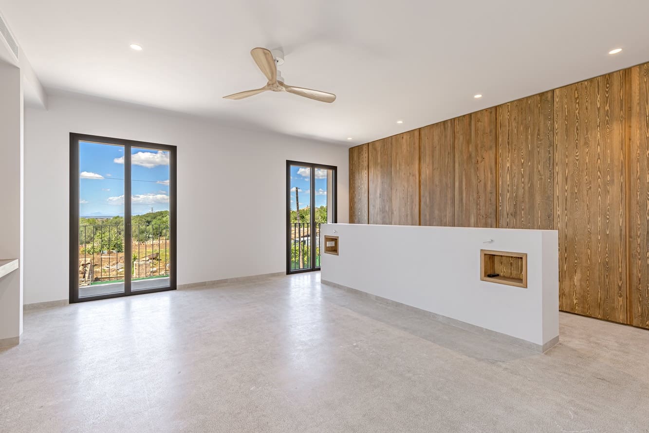 4 bedroom Townhouse for sale in Ses Salines with pool garage - € 2,500,000 (Ref: 10046060)