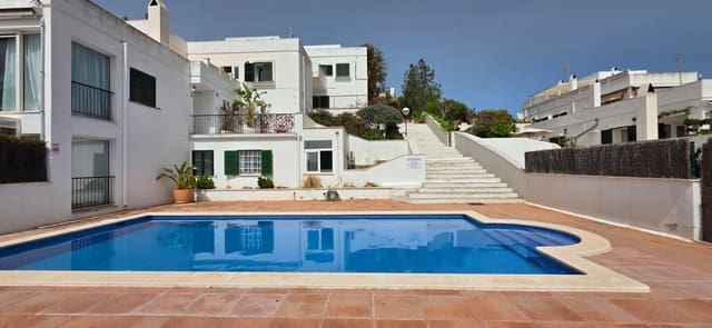 3 sypialnia Apartament na sprzedaż w Santa Ponsa, Calvià z basenem garażem - 650 000 € (Ref: 10046066)