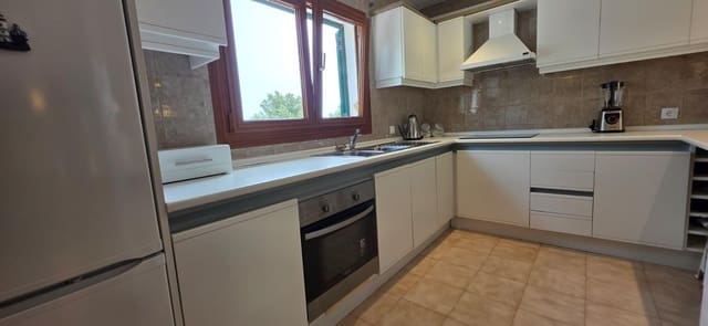 3 sypialnia Apartament na sprzedaż w Santa Ponsa, Calvià z basenem garażem - 650 000 € (Ref: 10046066)