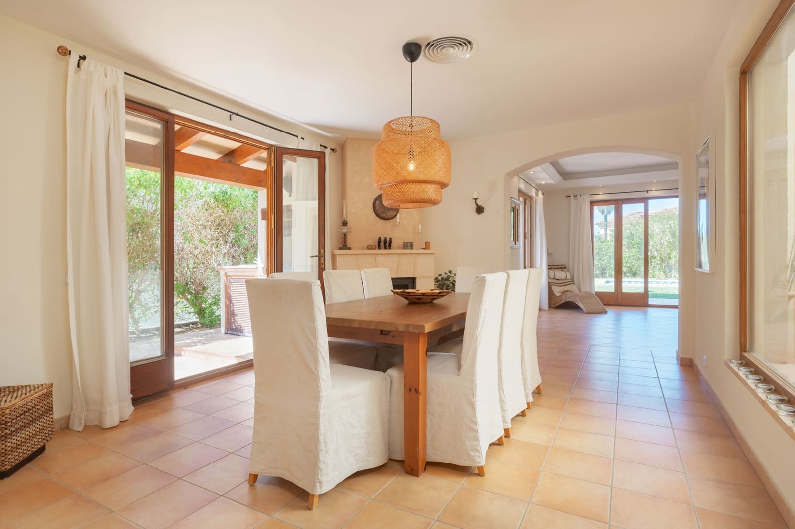 Chalet de 5 habitaciones en Santa Ponsa en venta con piscina garaje - 2.790.000 € (Ref: 10046072)