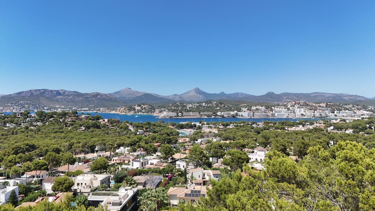 Tomt till salu i Santa Ponsa - 1 990 000 € (Ref: 10046080)