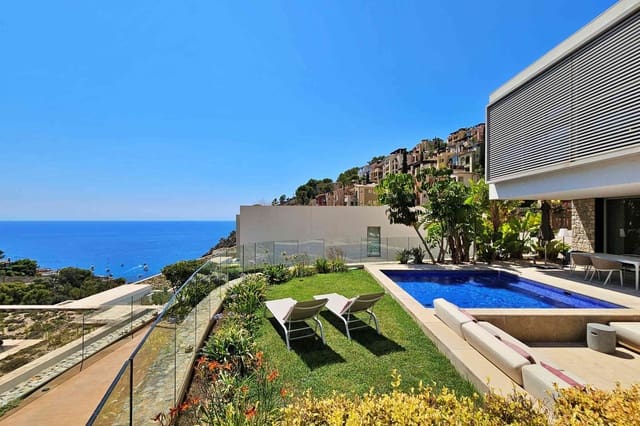 3 sypialnia Willa na sprzedaż w Puerto de Andratx, Andratx z basenem garażem - 3 850 000 € (Ref: 10079957)