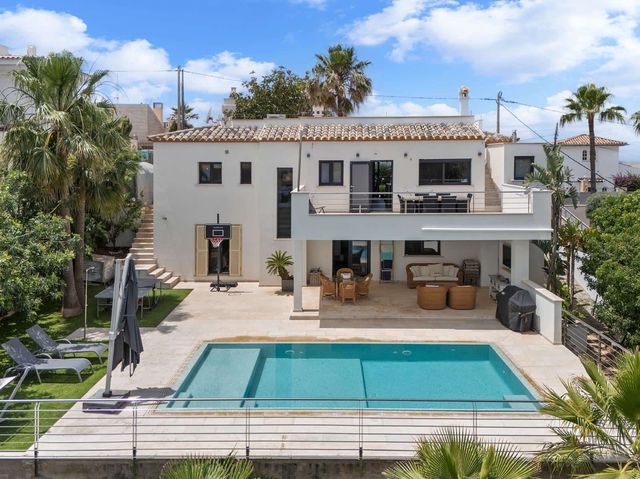 Chalet de 4 habitaciones en El Toro / Port Adriano, Calvià en venta con piscina garaje - 2.650.000 € (Ref: 10120893)