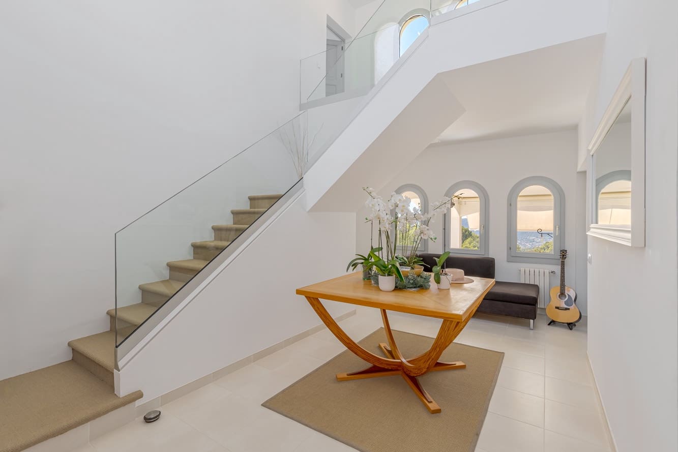 3 bedroom Villa for sale in Calvia with pool garage - € 2,595,000 (Ref: 10135114)