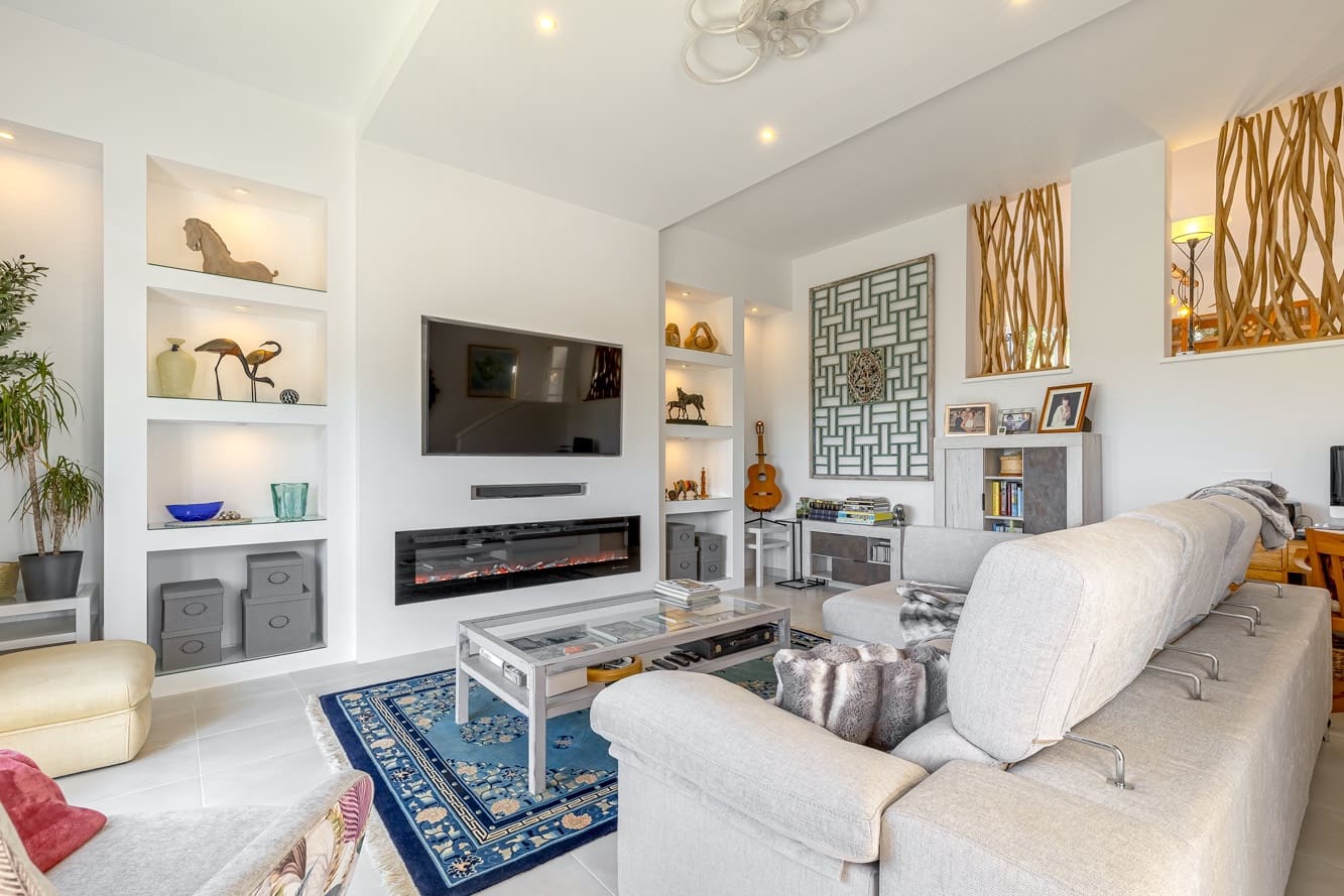 3 bedroom Villa for sale in Calvia with pool garage - € 2,595,000 (Ref: 10135114)