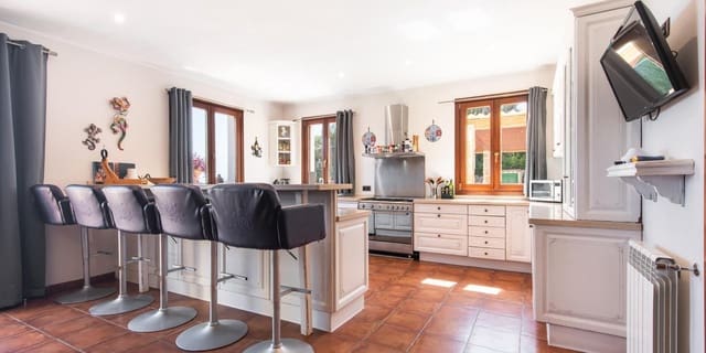 5 camera da letto Finca/Casa di Campagna in vendita in Sant Llorenç des Cardassar con piscina garage - 2.390.000 € (Rif: 10148015)