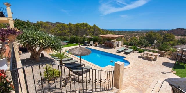 5 camera da letto Finca/Casa di Campagna in vendita in Sant Llorenç des Cardassar con piscina garage - 2.390.000 € (Rif: 10148015)