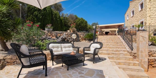 5 camera da letto Finca/Casa di Campagna in vendita in Sant Llorenç des Cardassar con piscina garage - 2.390.000 € (Rif: 10148015)