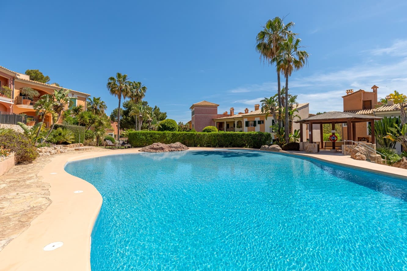 2 soveværelse Lejlighed til salg i Santa Ponsa med swimmingpool garage - € 815.000 (Ref: 10158461)