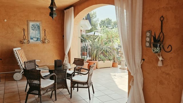 2 chambre Appartement à vendre à Santa Ponsa, Calvià avec piscine garage - 825 000 € (Ref: 10158461)
