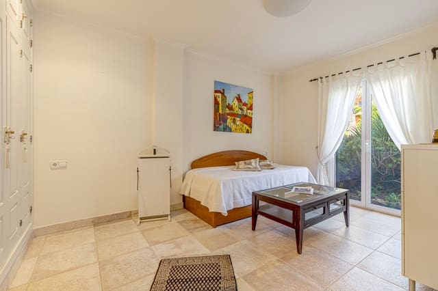 2 soveværelse Lejlighed til salg i Santa Ponsa, Calvià med swimmingpool garage - € 825.000 (Ref: 10158461)