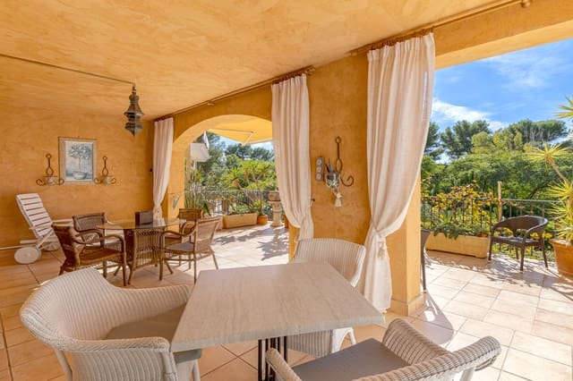 2 soveværelse Lejlighed til salg i Santa Ponsa, Calvià med swimmingpool garage - € 825.000 (Ref: 10158461)