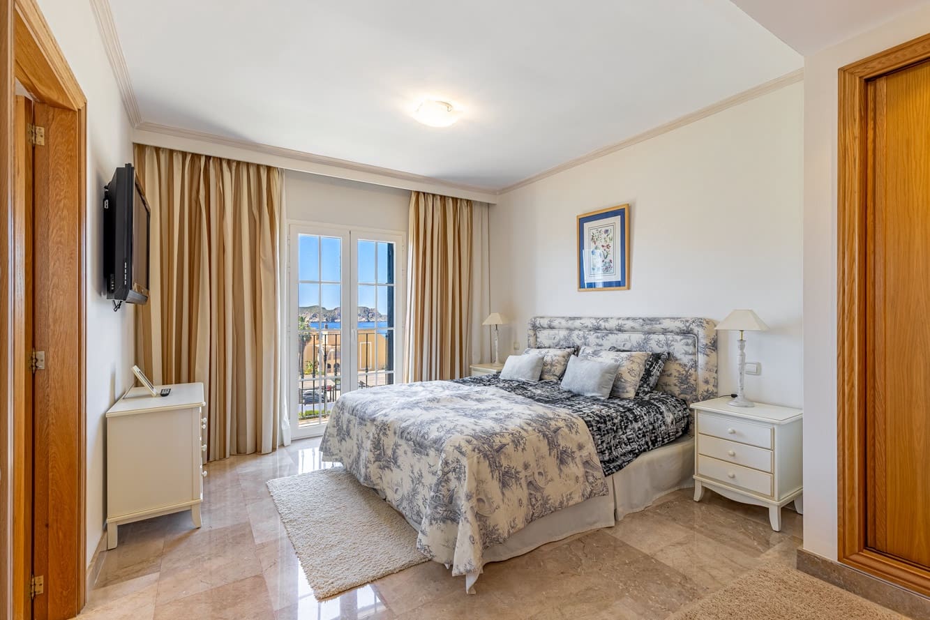 3 soveværelse Penthouse til salg i Santa Ponsa med swimmingpool garage - € 1.600.000 (Ref: 10163824)