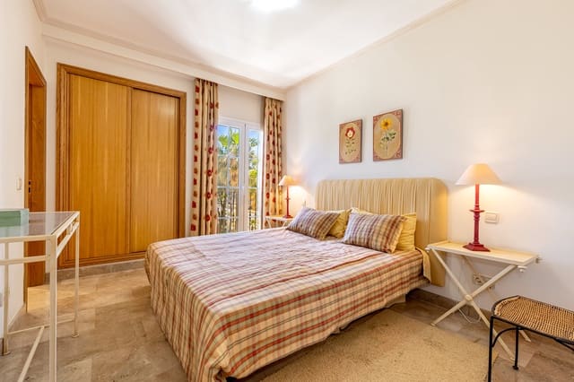 3 soveværelse Penthouse til salg i Santa Ponsa, Calvià med swimmingpool garage - € 1.600.000 (Ref: 10163824)