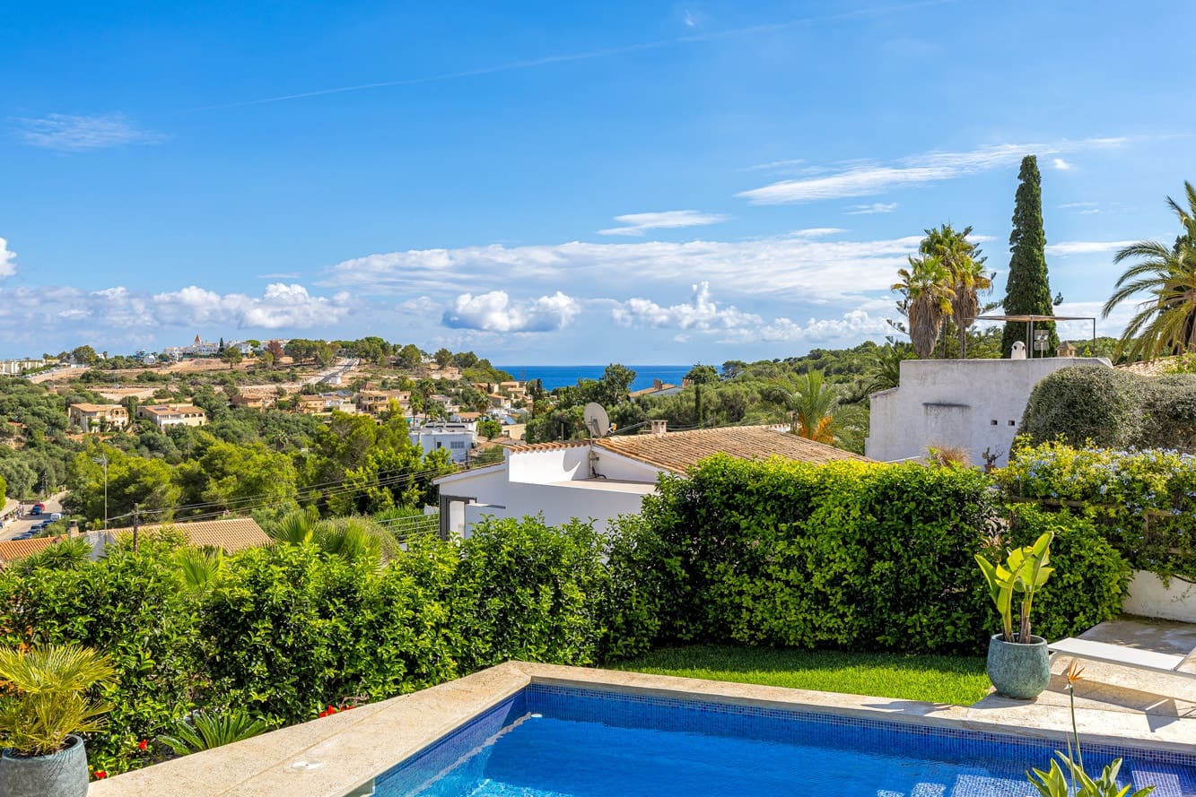 3 soveværelse Villa til salg i Cala Romantica med swimmingpool garage - € 1.395.000 (Ref: 10172756)