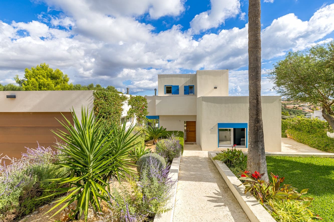 3 soveværelse Villa til salg i Cala Romantica med swimmingpool garage - € 1.395.000 (Ref: 10172756)