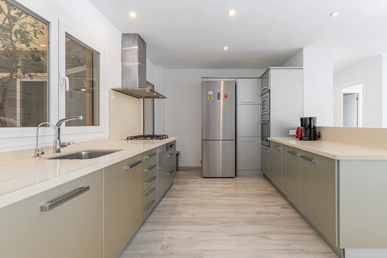 Apartamento de 4 habitaciones en Cas Catala en venta con piscina garaje - 895.000 € (Ref: 10172933)