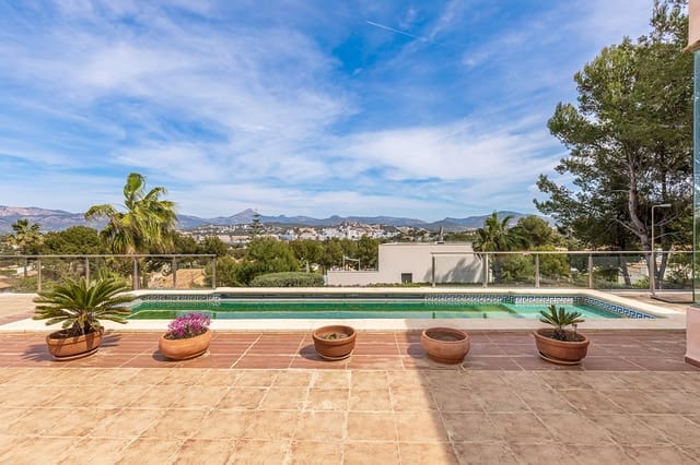 5 slaapkamer Villa te koop in Santa Ponsa, Calvià met zwembad - € 3.500.000 (Ref: 6228598)