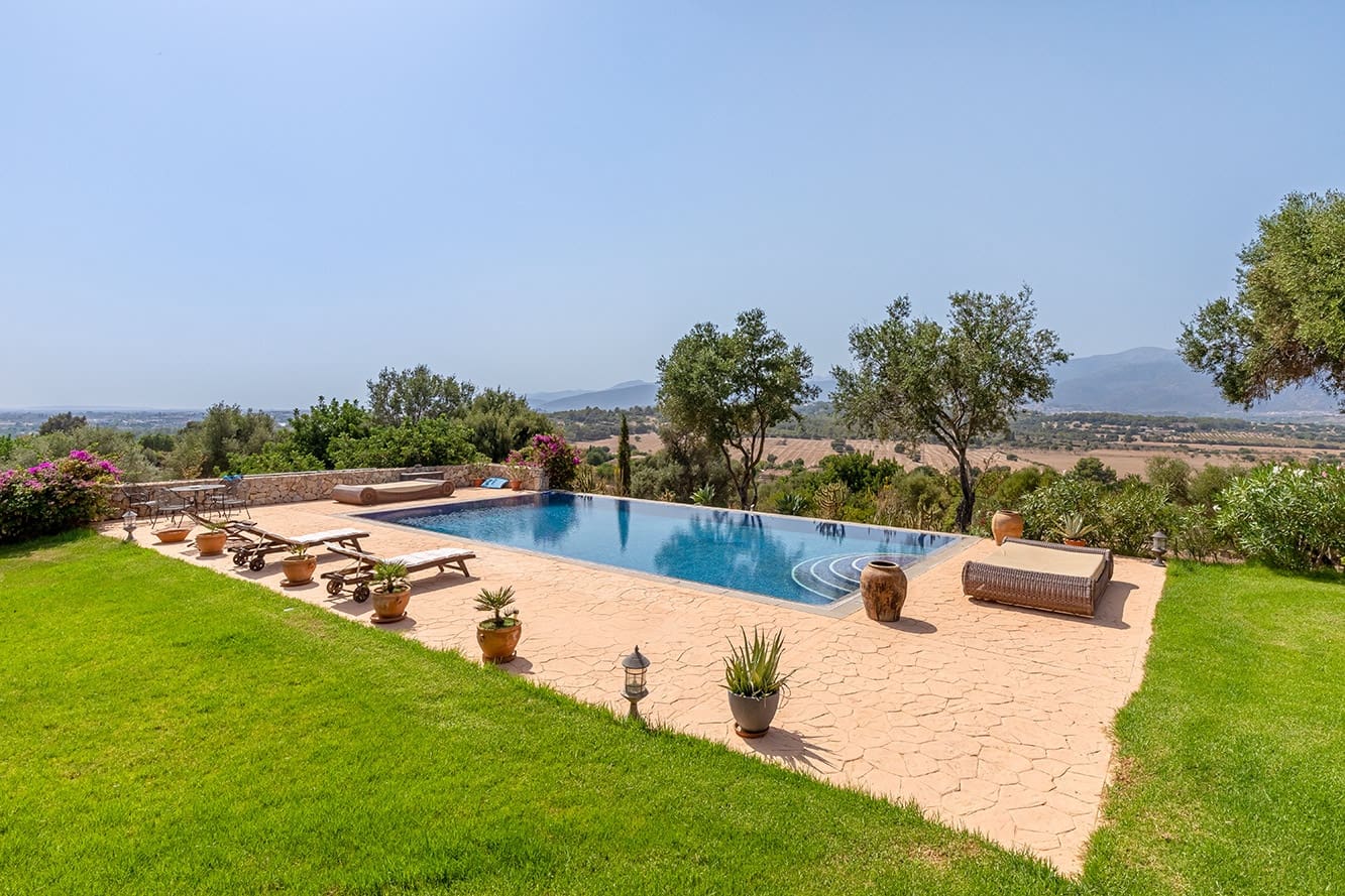 4 soveværelse Finca/Landehus til salg i Inca med swimmingpool - € 5.400.000 (Ref: 6228854)