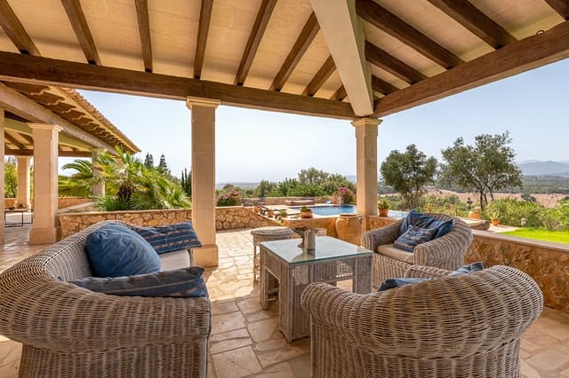 4 soveværelse Finca/Landehus til salg i Inca med swimmingpool - € 5.400.000 (Ref: 6228854)