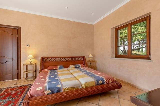 4 soveværelse Finca/Landehus til salg i Inca med swimmingpool - € 5.400.000 (Ref: 6228854)