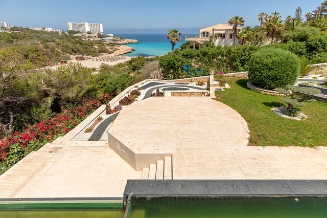 4 soveværelse Villa til salg i Cala Murada, Manacor med swimmingpool - € 3.750.000 (Ref: 6611540)
