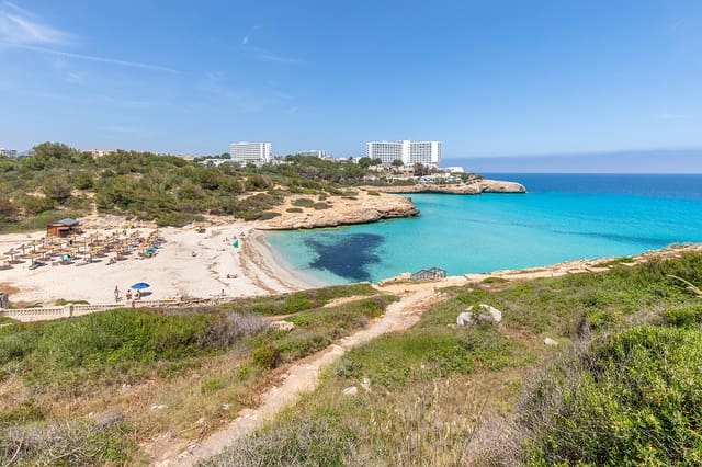 4 soveværelse Villa til salg i Cala Murada, Manacor med swimmingpool - € 3.750.000 (Ref: 6611540)