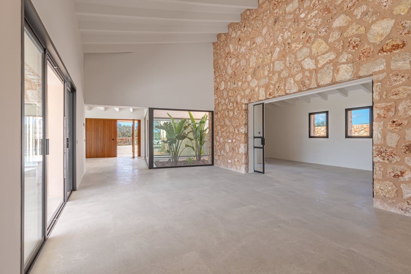 6 soveværelse Finca/Landehus til salg i Campos med swimmingpool garage - € 3.900.000 (Ref: 6655225)