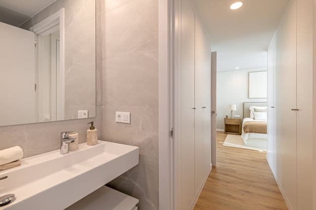 4 soveværelse Villa til salg i Playa de Palma, Palma de Mallorca med swimmingpool - € 1.145.000 (Ref: 6969325)