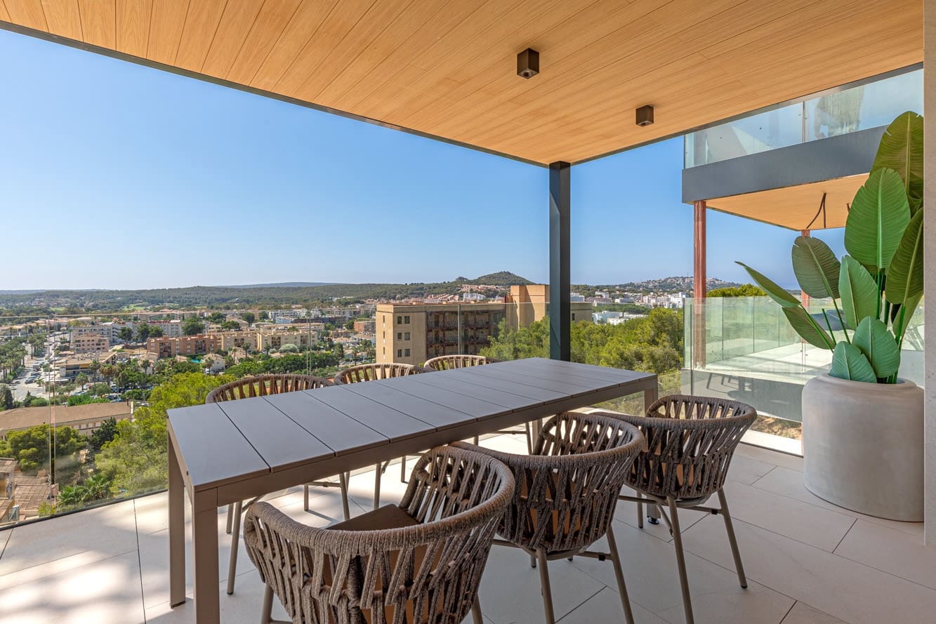 4 bedroom Apartment for sale in Santa Ponsa with pool - € 1,678,550 (Ref: 7115988)