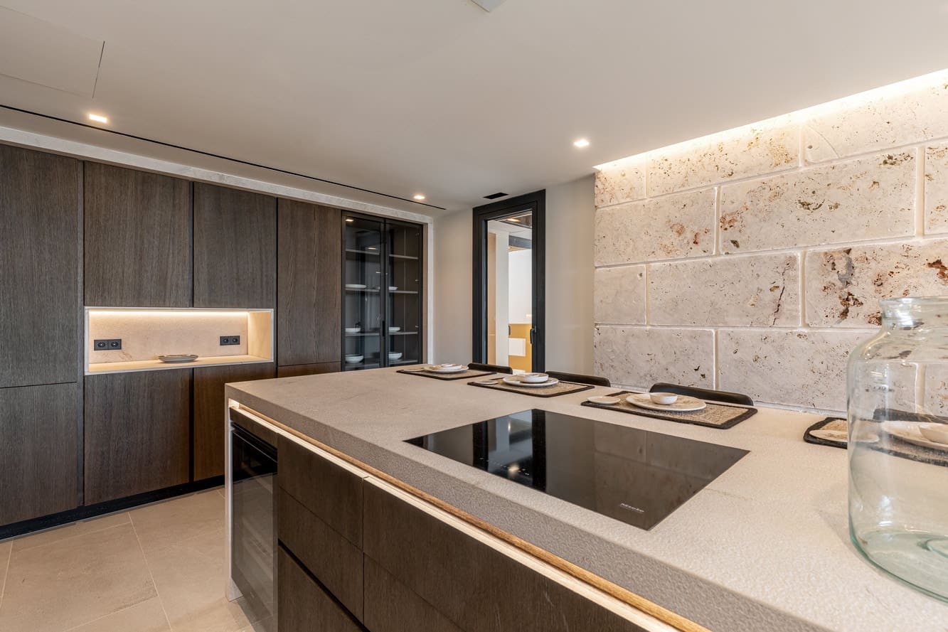 4 bedroom Apartment for sale in Santa Ponsa with pool - € 1,970,000 (Ref: 7124633)