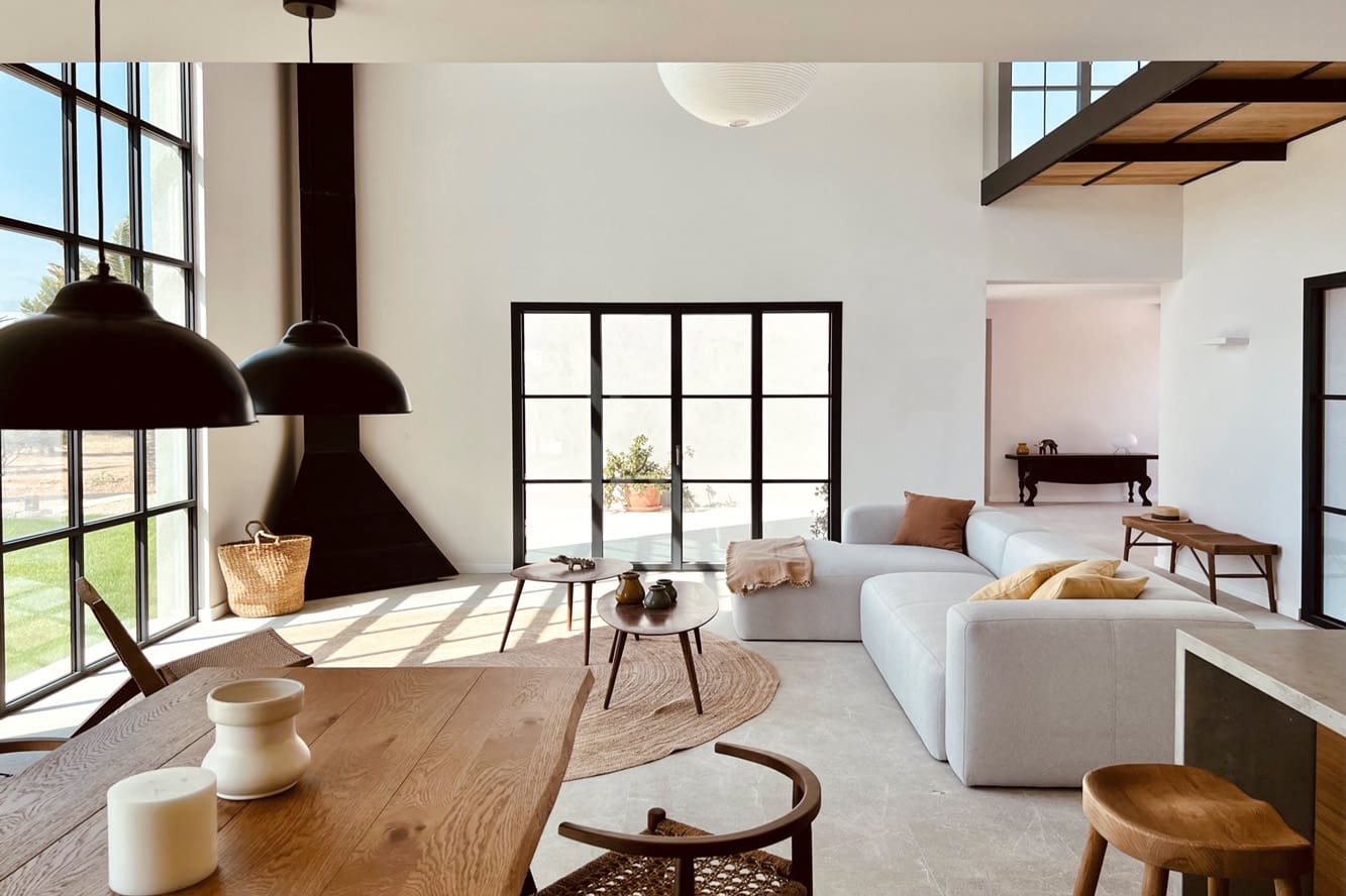 5 bedroom Finca/Country House for sale in Santa Maria del Cami with pool - € 4,800,000 (Ref: 7267235)