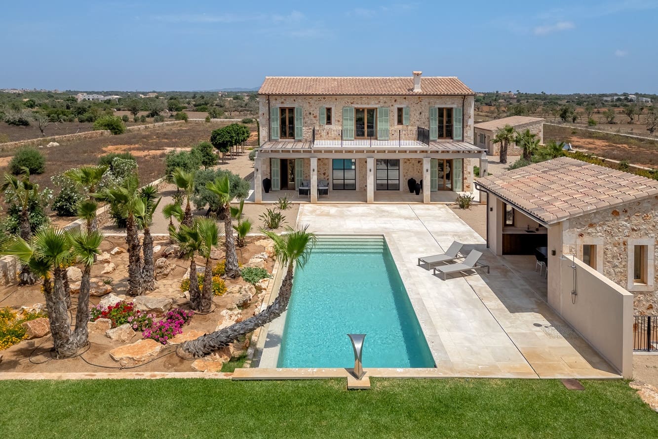 5 soveværelse Finca/Landehus til salg i Santanyi med swimmingpool - € 2.980.000 (Ref: 7290379)