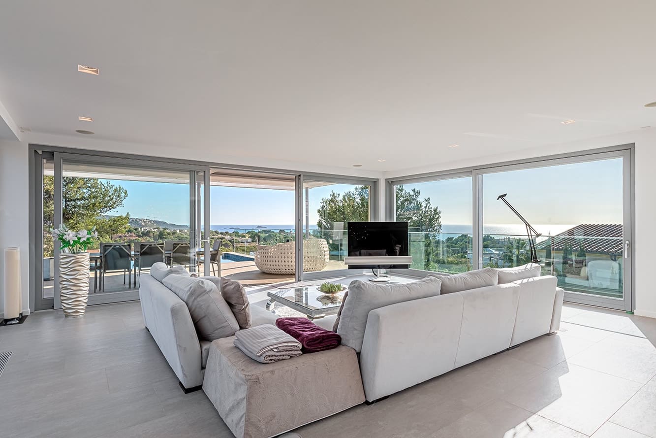 6 bedroom Villa for sale in Santa Ponsa with pool - € 7,200,000 (Ref: 7388449)