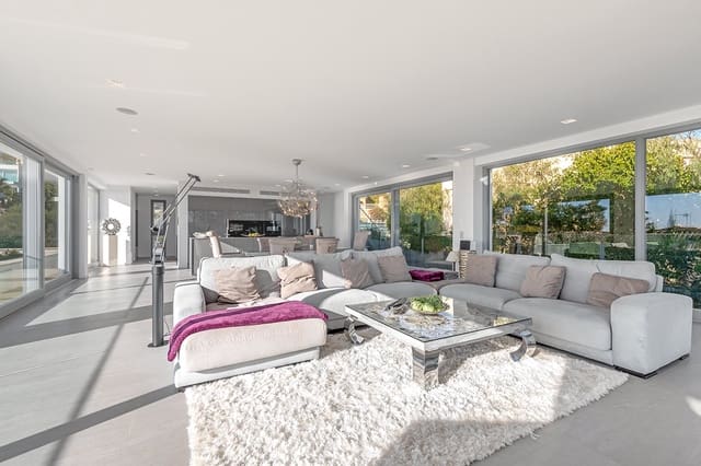 Chalet de 6 habitaciones en Santa Ponsa, Calvià en venta con piscina - 7.200.000 € (Ref: 7388449)