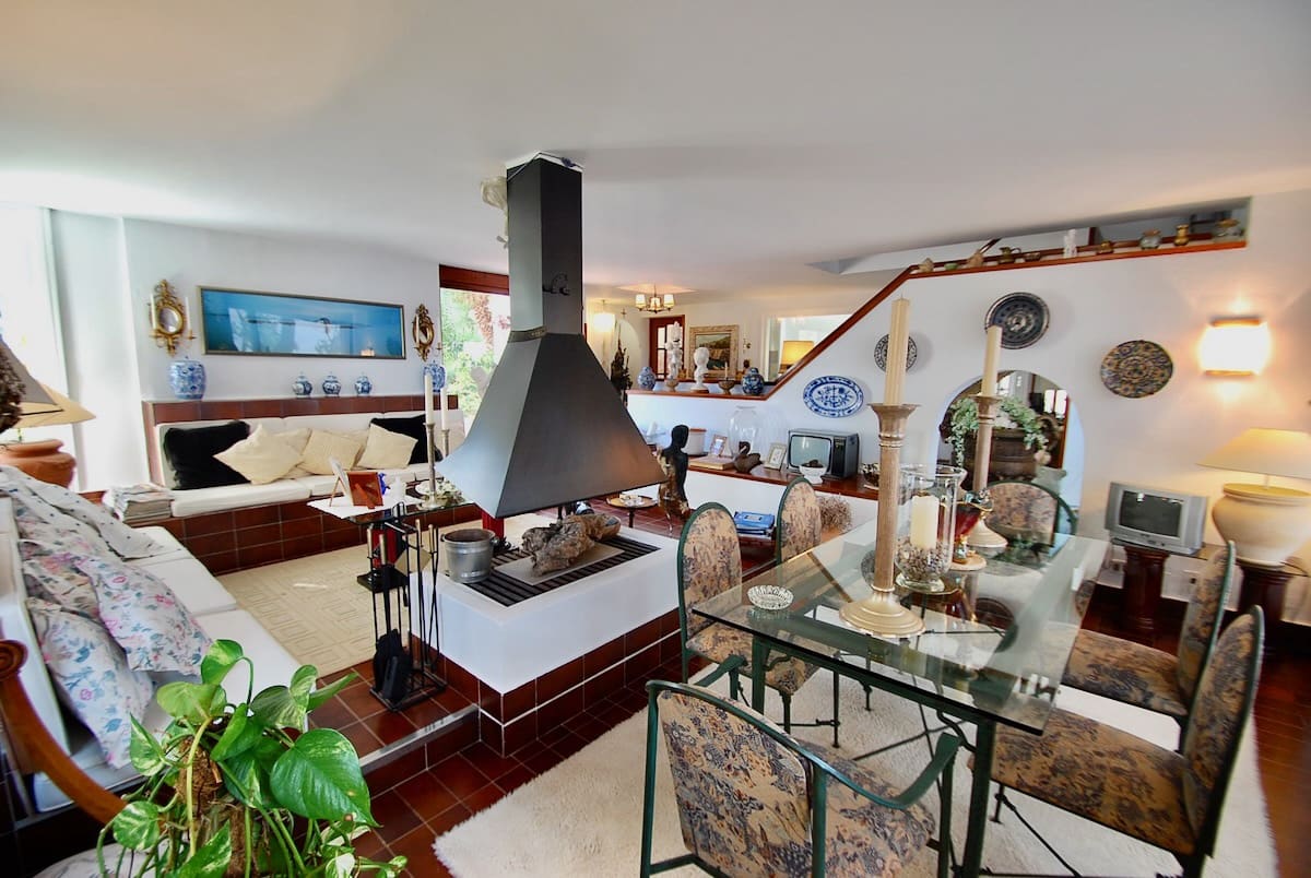 4 bedroom Villa for sale in Llucmajor with pool - € 3,400,000 (Ref: 7441268)