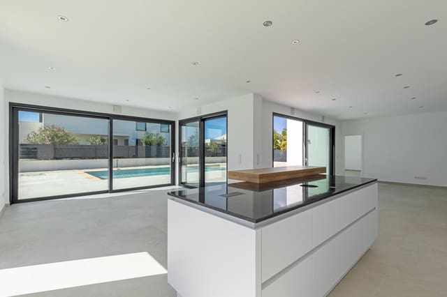 5 soverom Villa til salgs i Sa Rapita / La Rapita, Campos med svømmebasseng garasje - € 2 250 000 (Ref: 7442586)