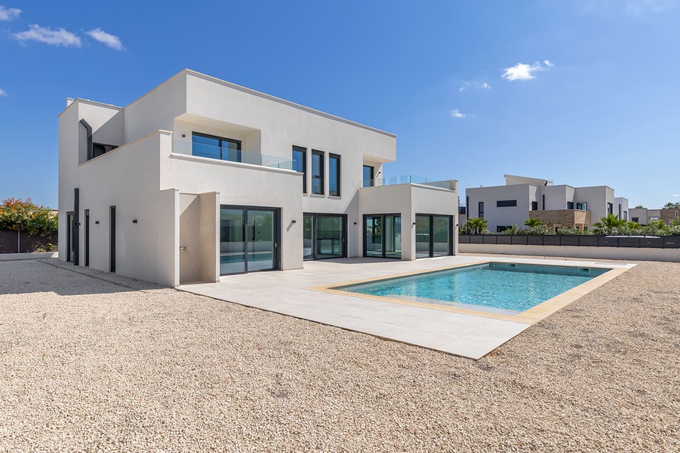 5 soverom Villa til salgs i Sa Rapita / La Rapita med svømmebasseng garasje - € 2 250 000 (Ref: 7442586)