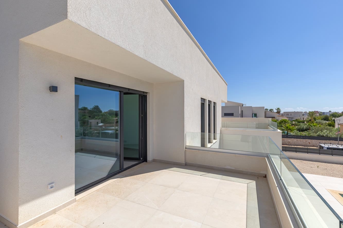 5 soverom Villa til salgs i Sa Rapita / La Rapita med svømmebasseng garasje - € 2 250 000 (Ref: 7442586)