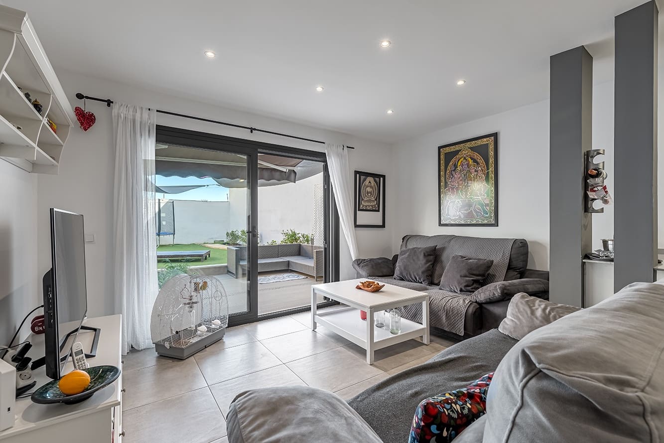 3 bedroom Apartment for sale in Portixol with pool - € 760,000 (Ref: 7459898)