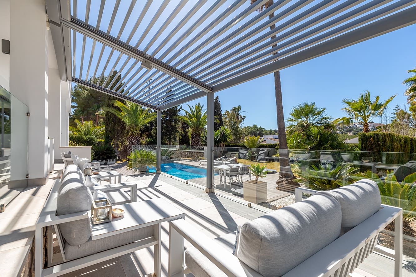 5 bedroom Villa for sale in Santa Ponsa with pool garage - € 3,290,000 (Ref: 7463011)