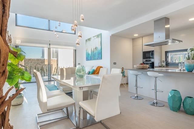 3 soveværelse Villa til salg i Colonia de Sant Pere / Colonia de San Pedro, Artà med swimmingpool - € 1.270.000 (Ref: 7624621)