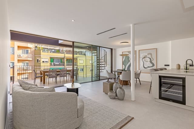 3 slaapkamer Penthouse te koop in Palma de Mallorca met zwembad - € 2.399.000 (Ref: 7674288)