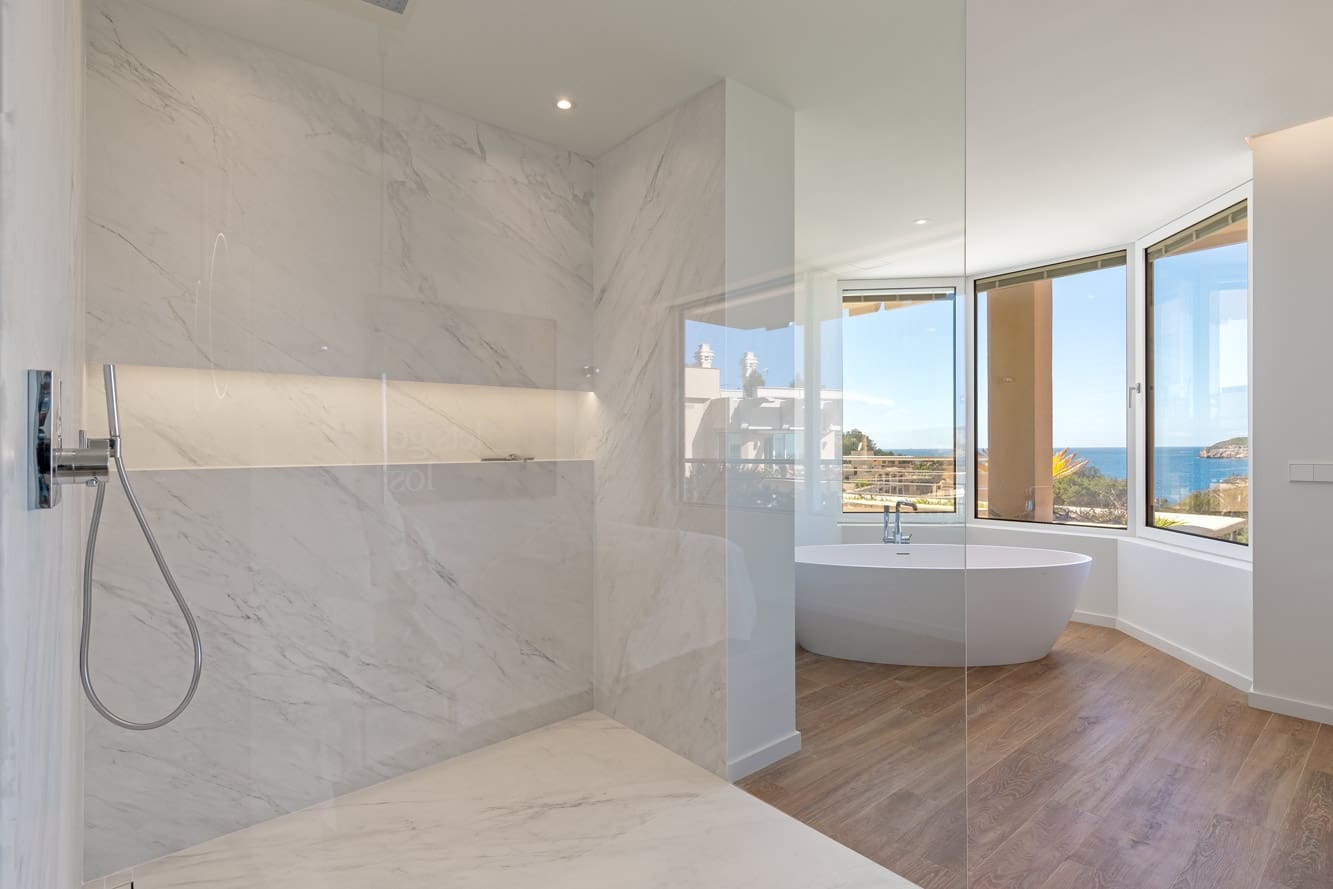 3 bedroom Penthouse for sale in Santa Ponsa with pool - € 3,300,000 (Ref: 7733706)