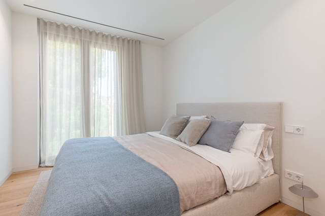 2 soverom Leilighet til salgs i Cala Mayor, Palma de Mallorca med svømmebasseng - € 745 000 (Ref: 7858362)